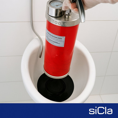 Destape de ductos sanitarios desde